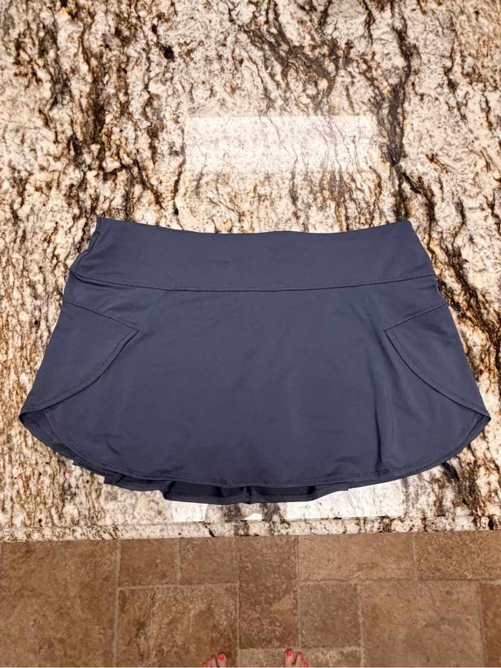 Lucky In Love Women’s Size Large Bluish Gray Athletic Tennis Skort